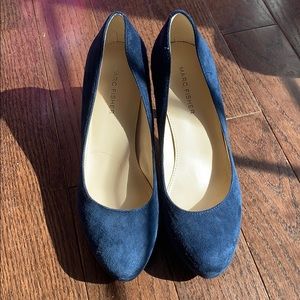Like new Marc fisher blue pumps